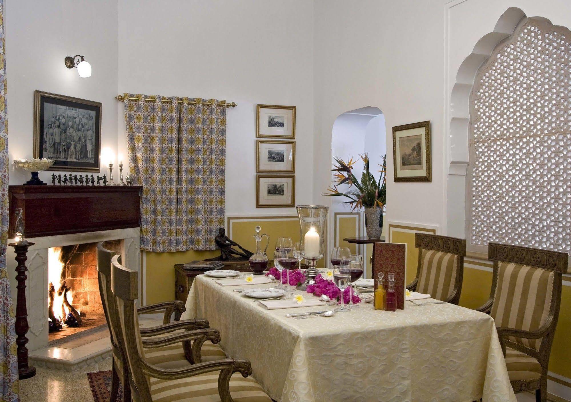 Samode Palace Jaipur Extérieur photo